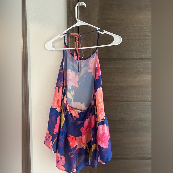 Every Halter Top - Picture 2 of 2